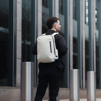 The Commuter - Desert Sand