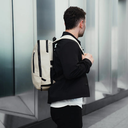 The Commuter - Desert Sand