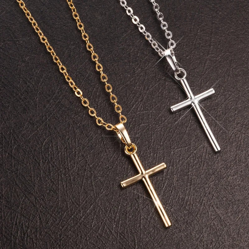 crois pendentifs (jesus) pour femme/homme  disponible en couleur or noir cristal en gros